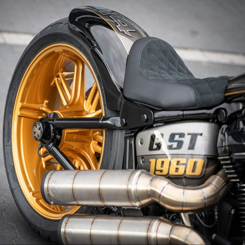 Classic Rear Fender M8 Integrated Lights