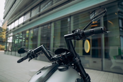 Apollo 2" Handlebar for Softail models with 1.25" diameter risers and Cable Clutch