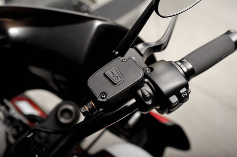"Black Series" clutch and brake cylinder covers for Harley Davidson Touring 2017 up