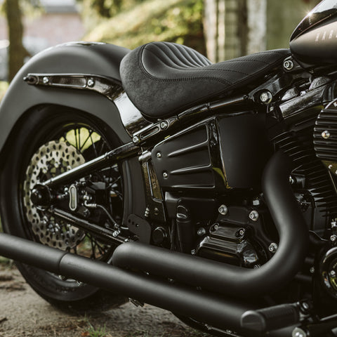 2025-2026 M8 Softail Side Covers "Avenger" For Shock Absorber Without Preload Adjustment Knob