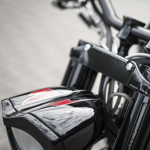 V-Rod Headlight Top Triple Tree Cover Bracket