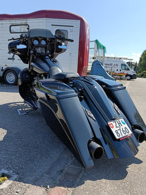 Magnus Stretched Saddlebags w/o Lids for Harley Davidson Touring 1993-2013 models