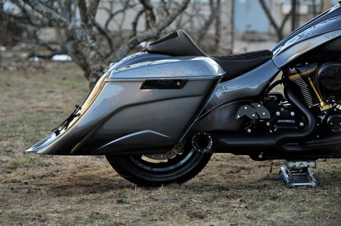 Billow set of stretched rear fender and saddlebags for Harley Davidson Touring 2014 up