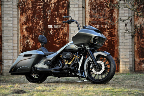 Billow side set for Harley Davidson Touring 2014 up